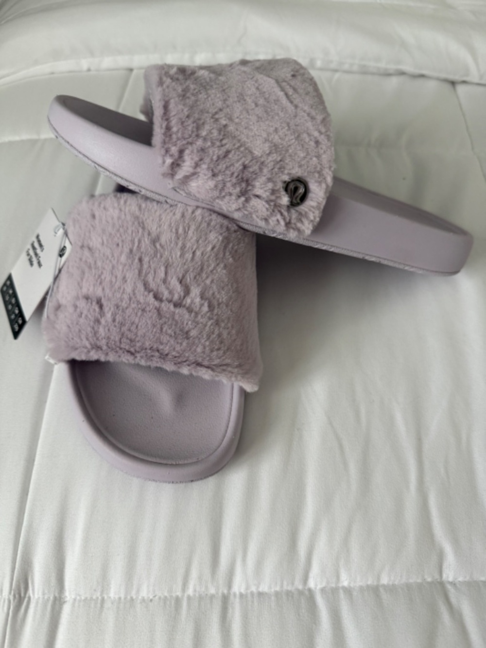 Flip Flops - Picture 2 of 3